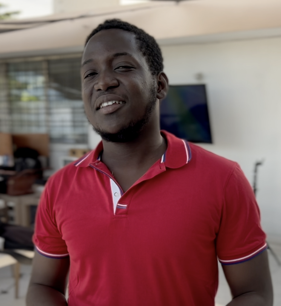 D.Junior D.Junior 941x1024